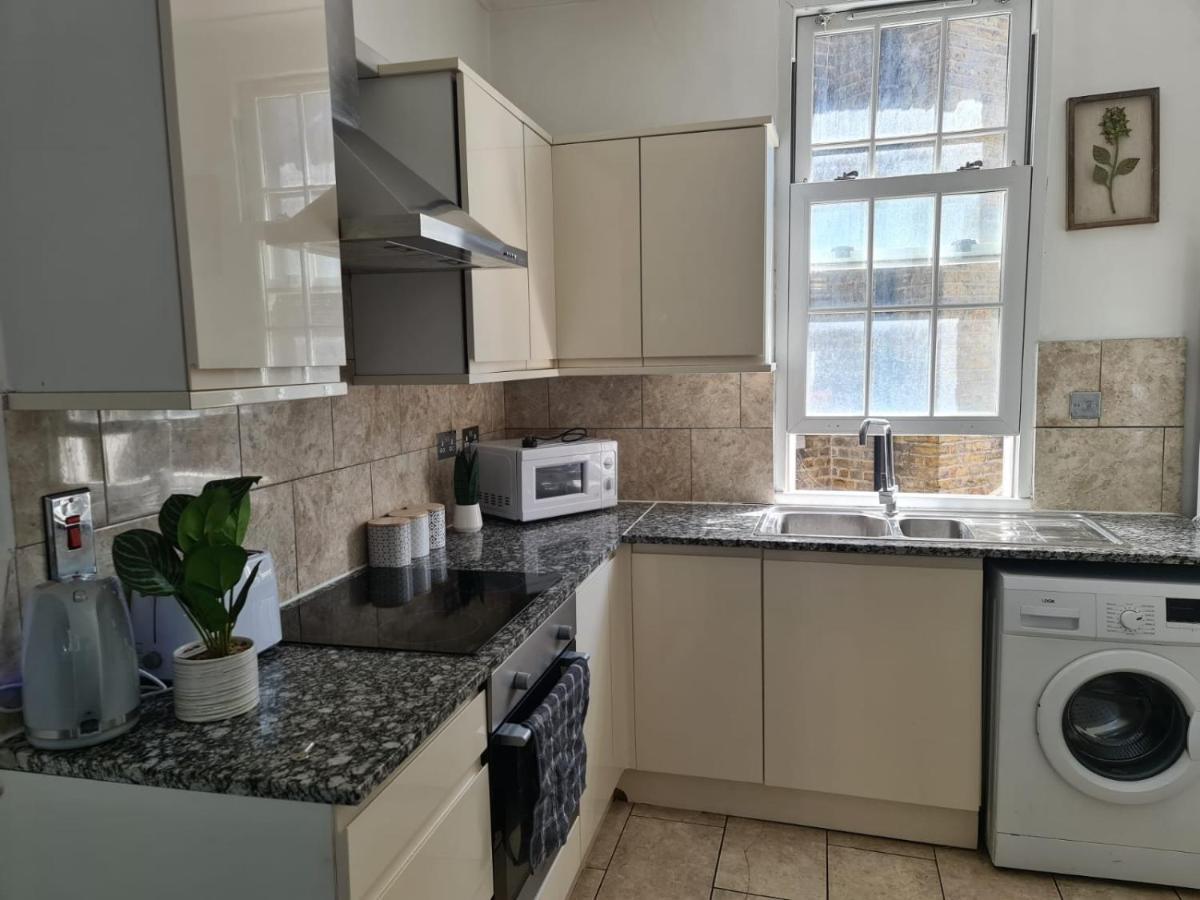"Bright & Spacious" 3 Bedroom Flat By Kings Cross, St Pancras Station!!!!64 London Exterior foto