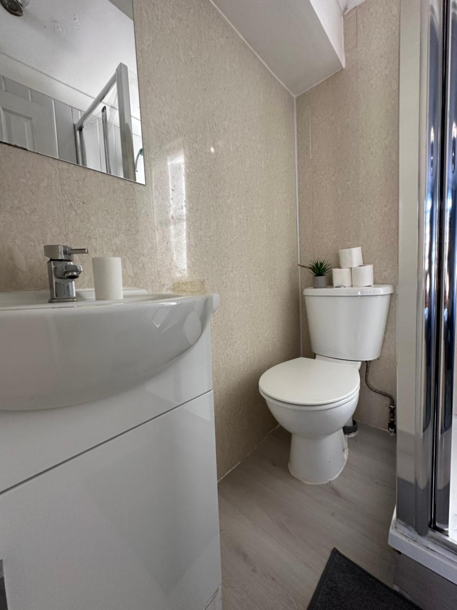 "Bright & Spacious" 3 Bedroom Flat By Kings Cross, St Pancras Station!!!!64 London Exterior foto