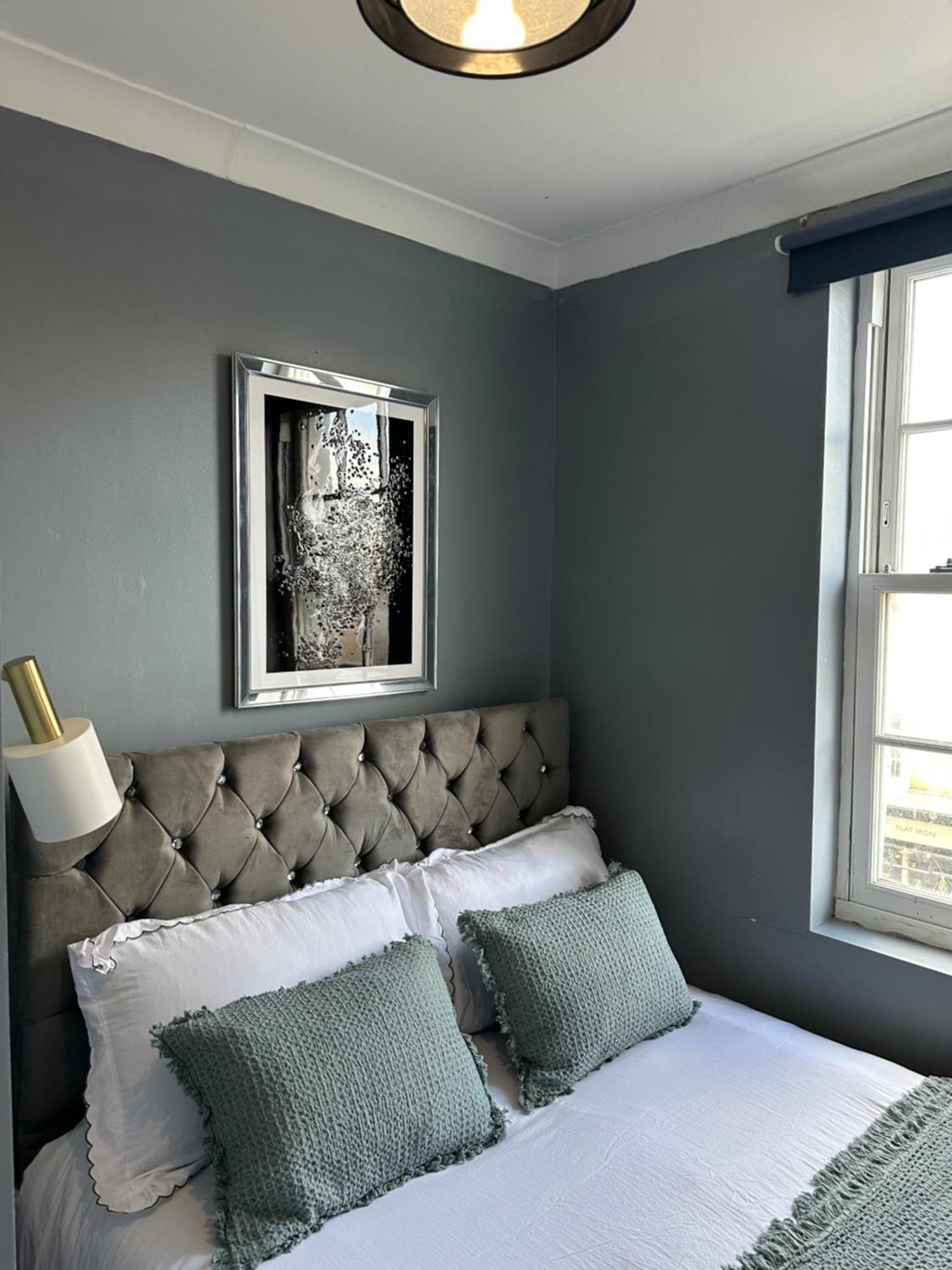 "Bright & Spacious" 3 Bedroom Flat By Kings Cross, St Pancras Station!!!!64 London Exterior foto