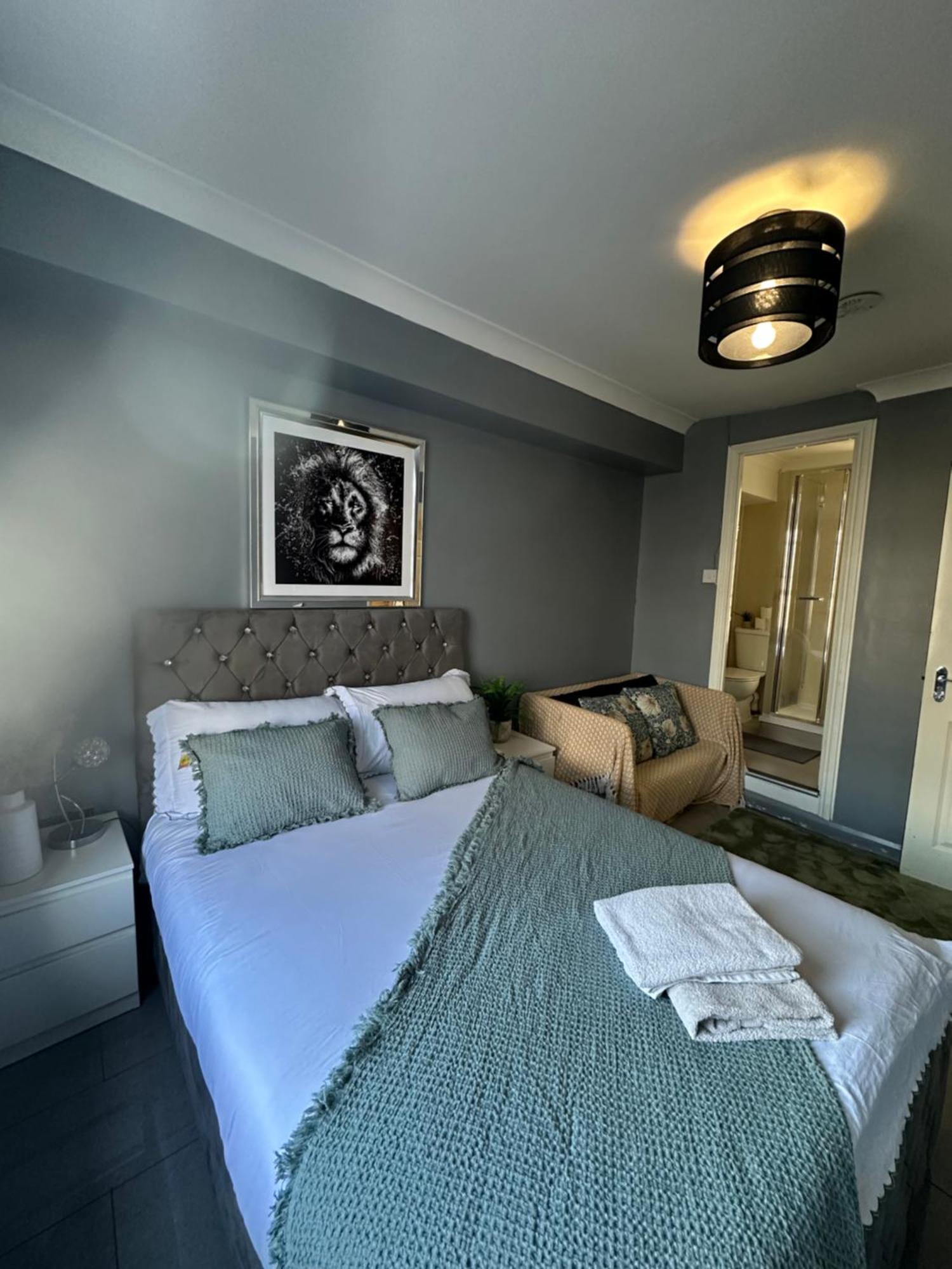 "Bright & Spacious" 3 Bedroom Flat By Kings Cross, St Pancras Station!!!!64 London Exterior foto