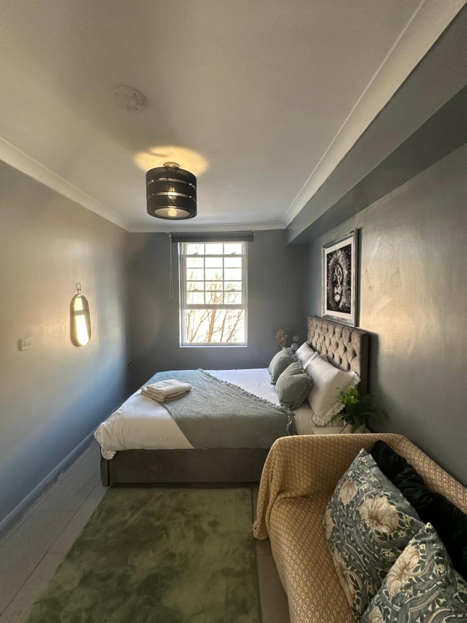 "Bright & Spacious" 3 Bedroom Flat By Kings Cross, St Pancras Station!!!!64 London Exterior foto