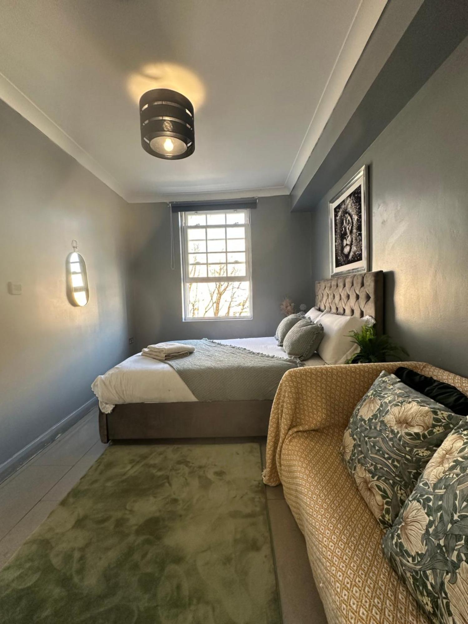 "Bright & Spacious" 3 Bedroom Flat By Kings Cross, St Pancras Station!!!!64 London Exterior foto